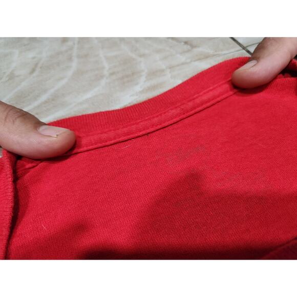 Vintage Disney World 2011 Florida Mickey Goofy Donald Pluto Red T Shirt Adult - Picture 2 of 4